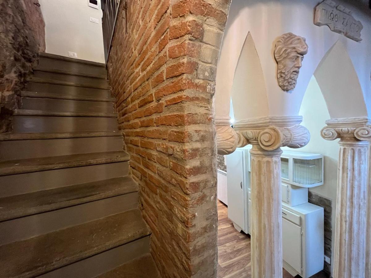 Cortona Suite - The House With Well And The Frescos Palace Extérieur photo